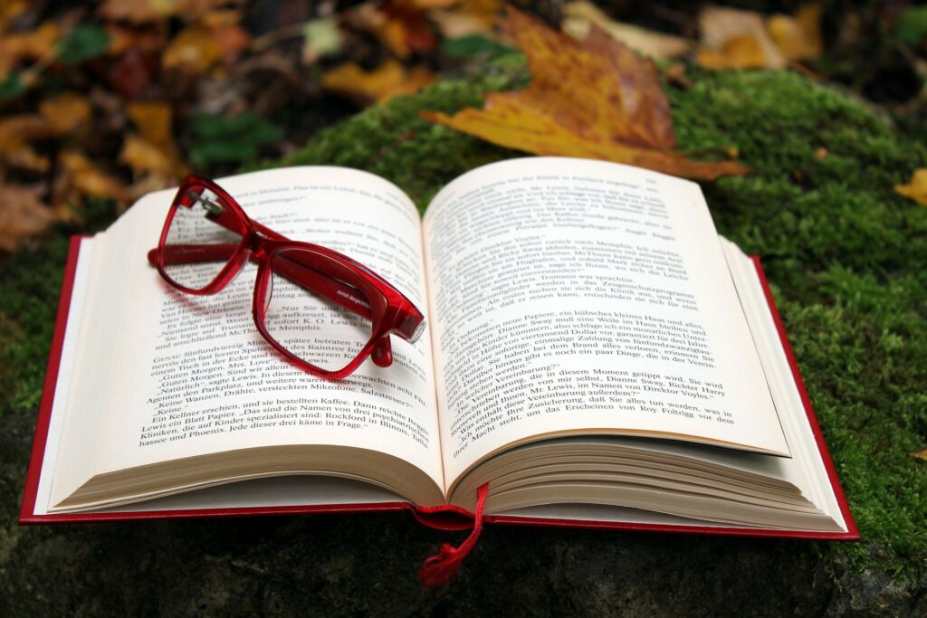 A Book 2875123 1920